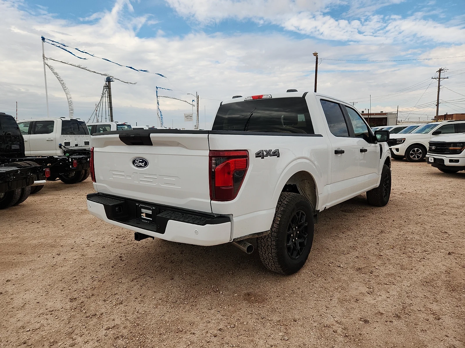 New 2026 Oxford White Ford STX image 7