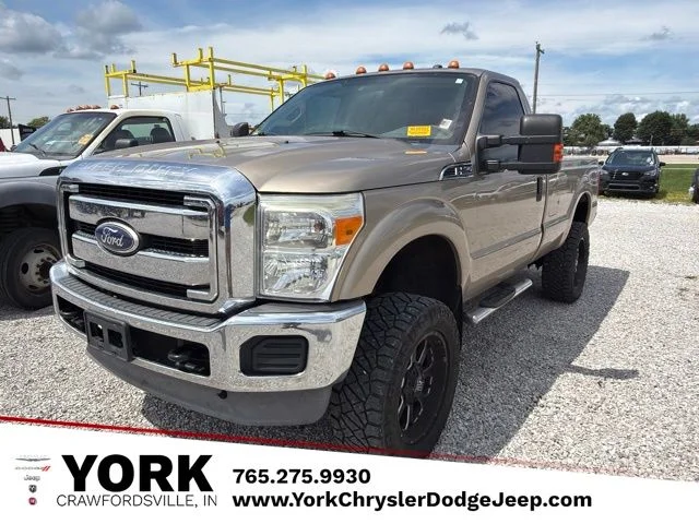 Used 2011  Ford XLT image 1