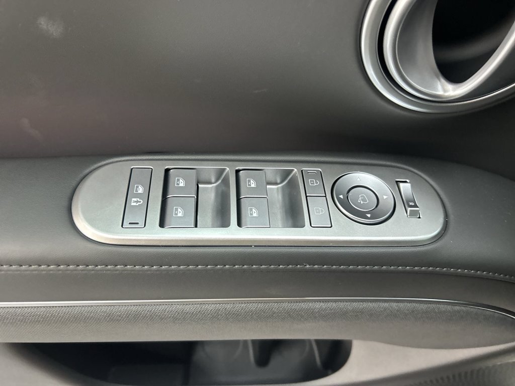 Used 2026 Abyss Black Hyundai Calligraphy image 13