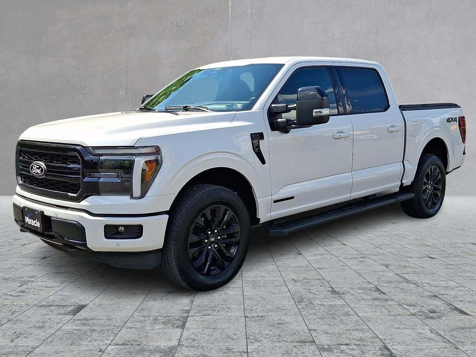 Used 2025 STAR WHITE METALLIC TRICOAT FORD TRUCK LARIAT image 3