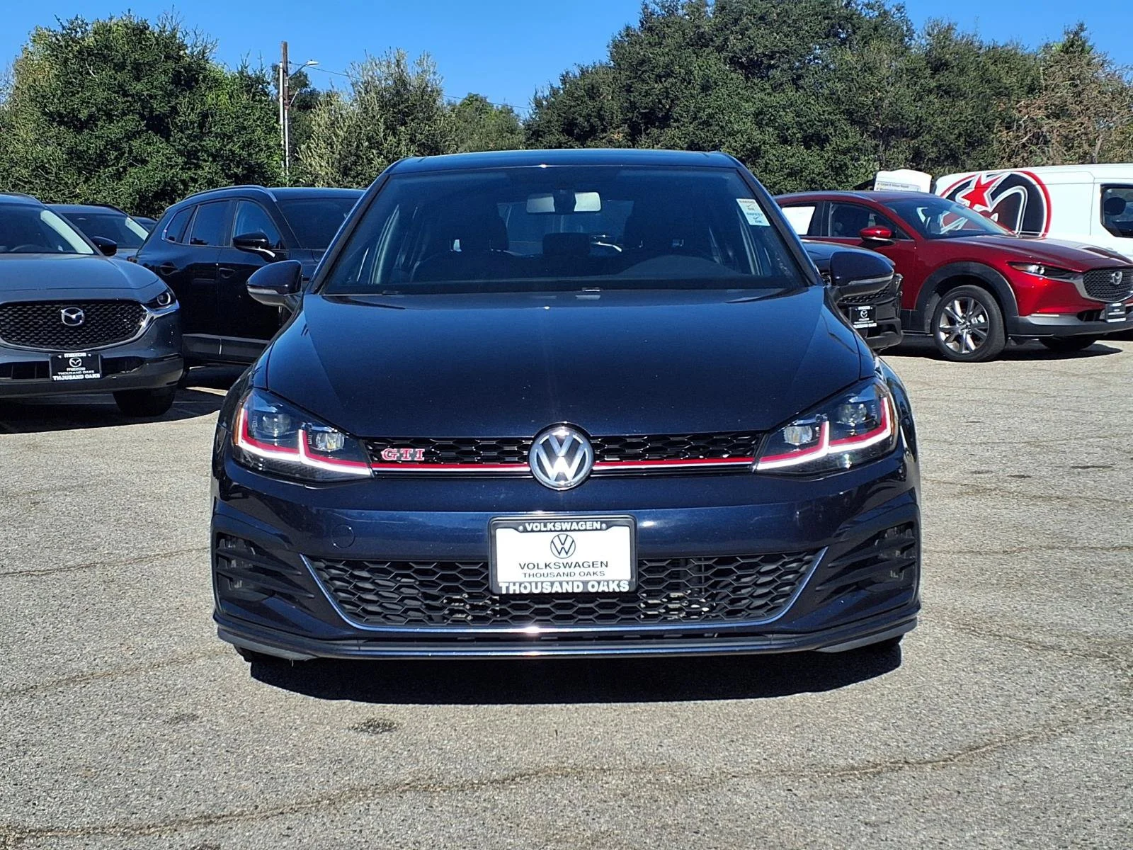 Used 2019 Blue Volkswagen 2.0T SE image 2