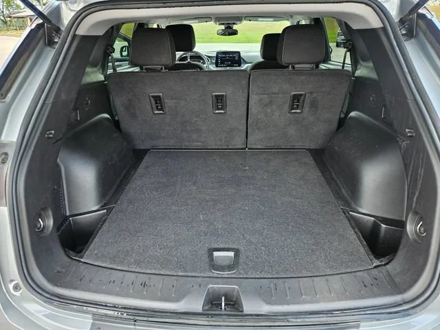 Used 2025 Sterling Gray Metallic Chevrolet 2LT image 23