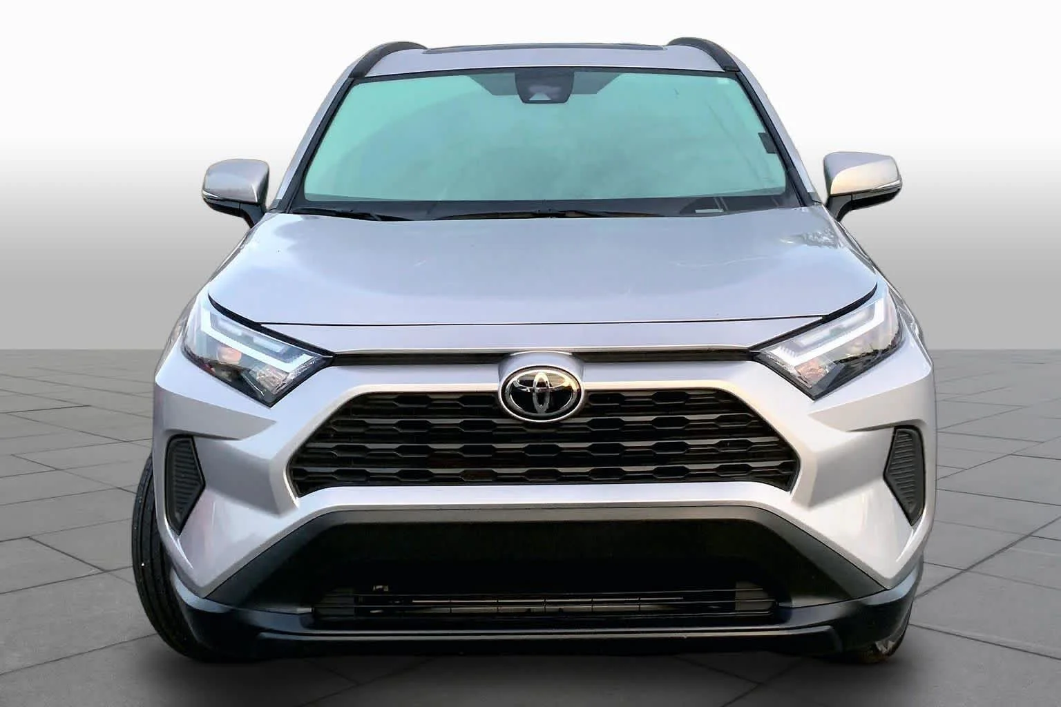 Used 2023 Silver Sky Metallic Toyota XLE image 4