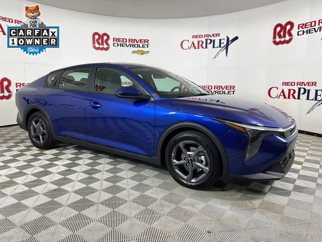 2025 Kia K4 LXS AT's photo