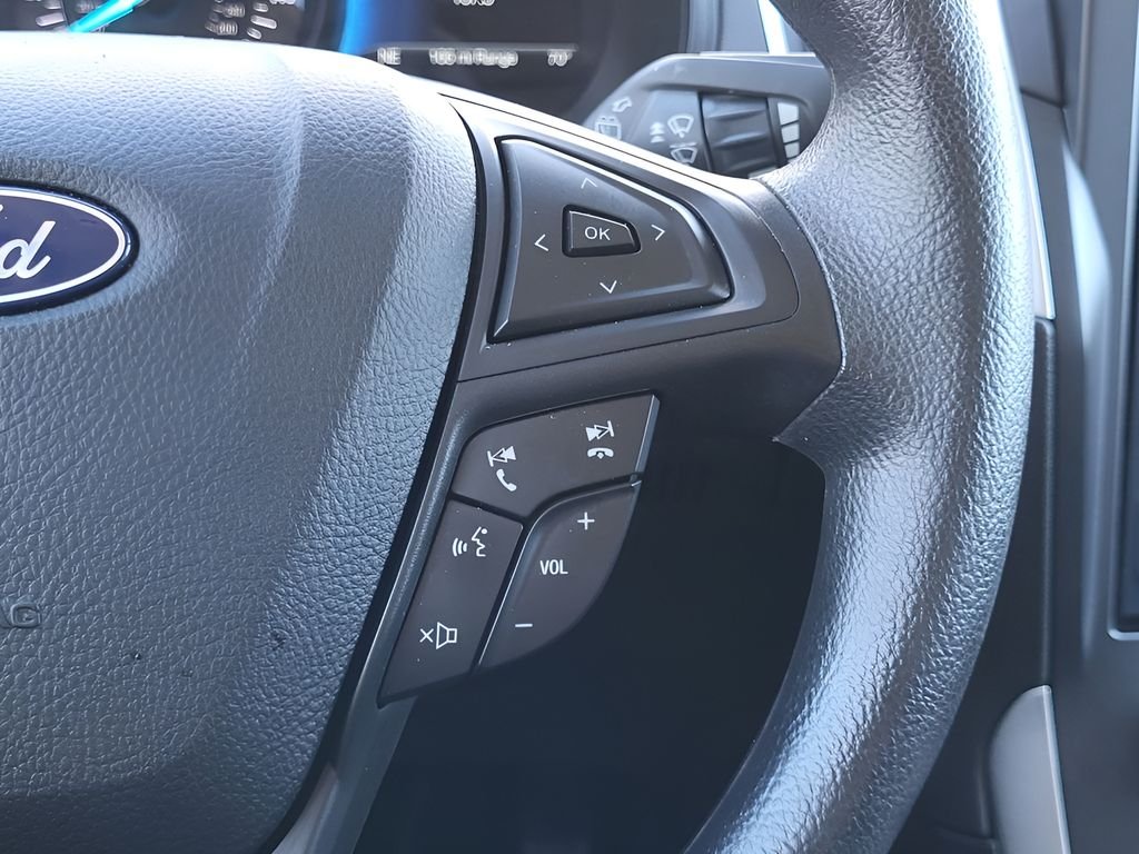 Used 2022 Oxford White Ford SE image 20