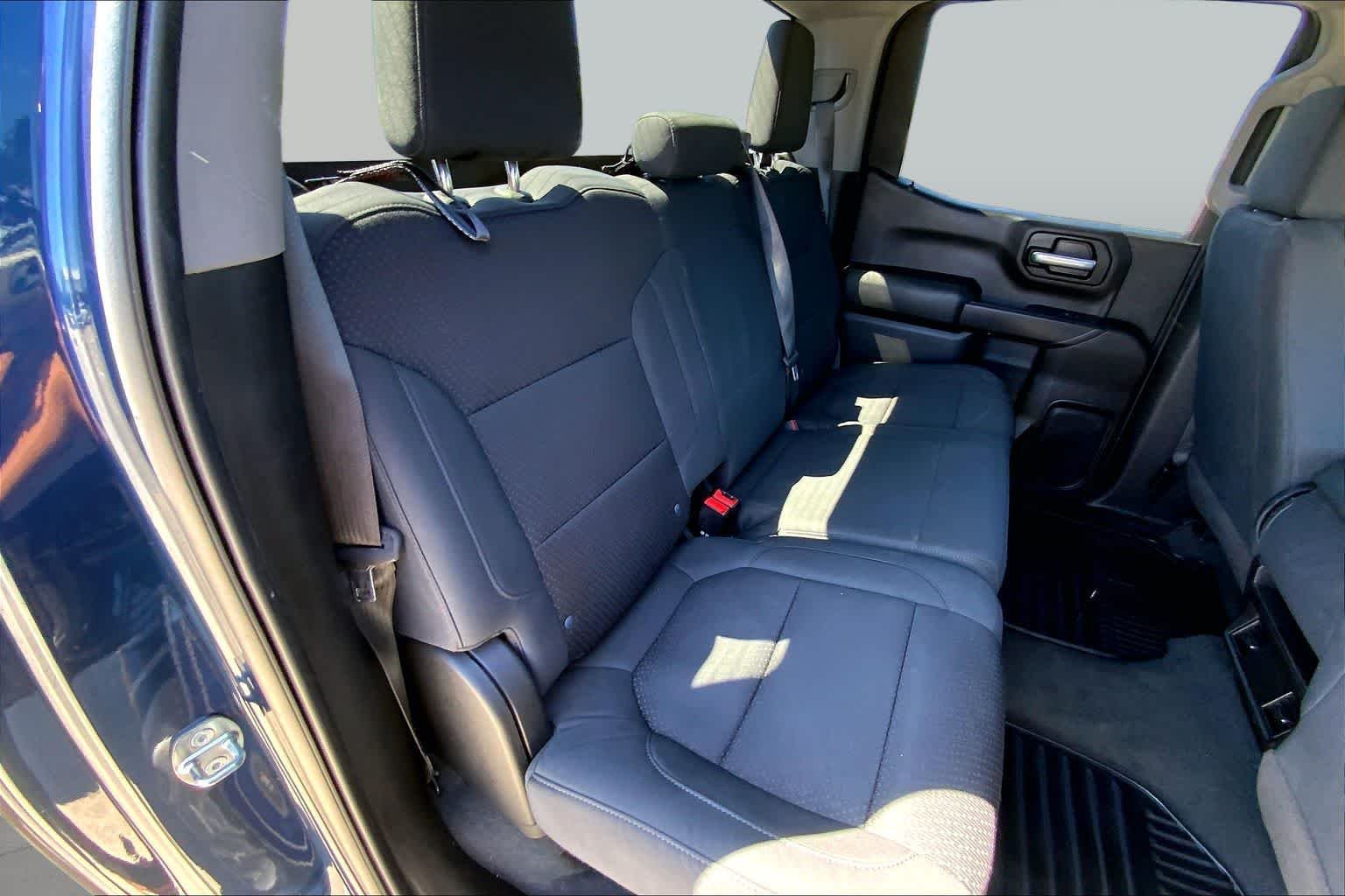 Used 2021 Northsky Blue Metallic Chevrolet Custom image 19