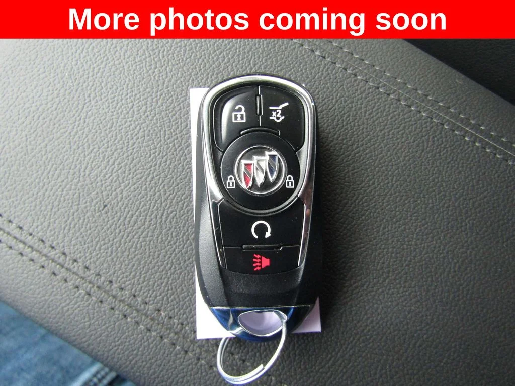 Used 2023 Moonstone Gray Metallic Buick Select image 17