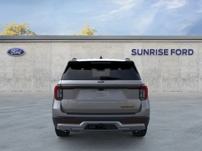 New 2026 Carbonized Gray Metallic Ford Tremor® image 5