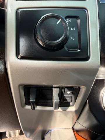 Used 2019 White Ford King Ranch image 19