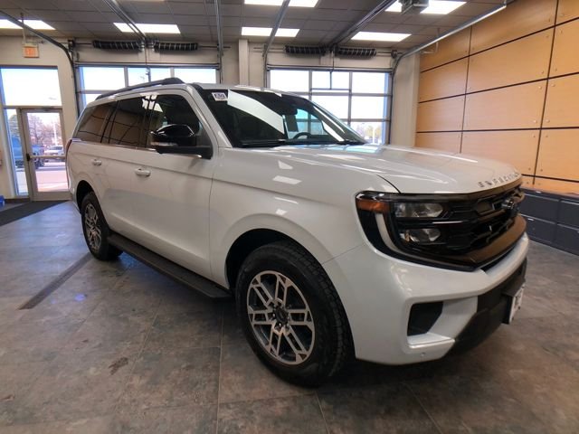 2026 Ford Expedition Active 4x4's photo
