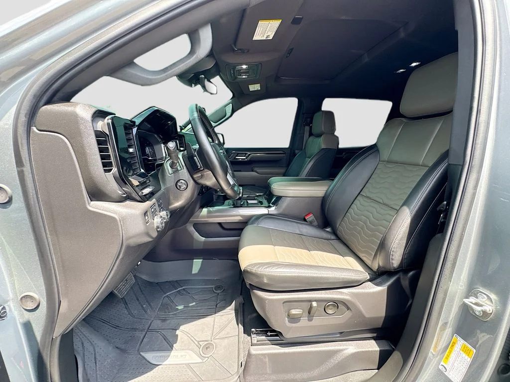 Certified Used 2024 Gray Chevrolet ZR2 image 23