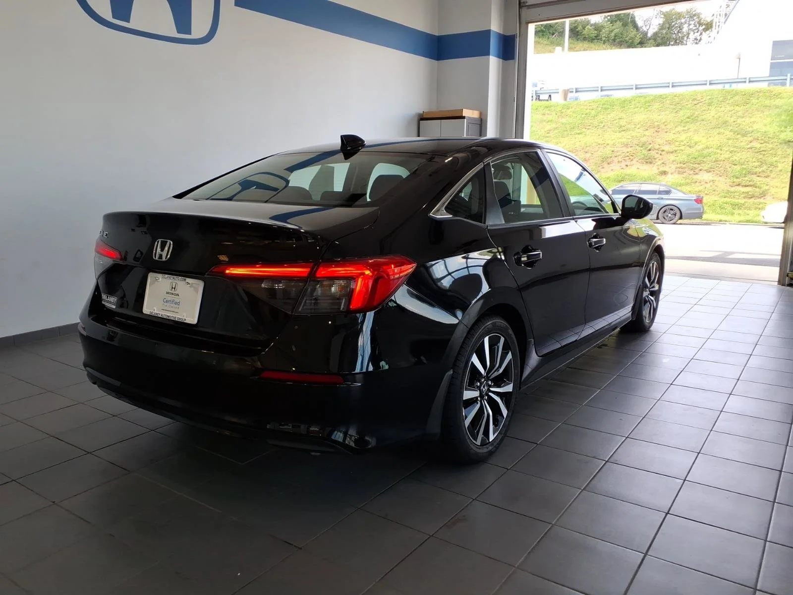 Certified Used 2023 Crystal Black Pearl Honda 1.5T 4D EX image 5