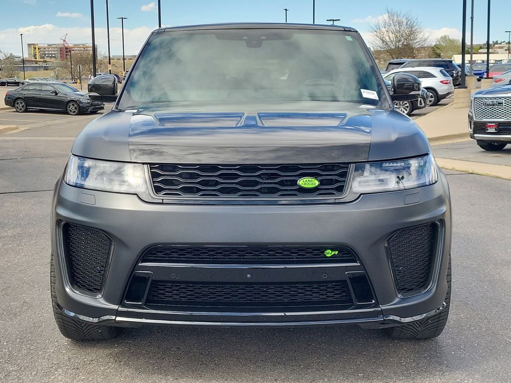 Used 2020  Land Rover SVR image 8