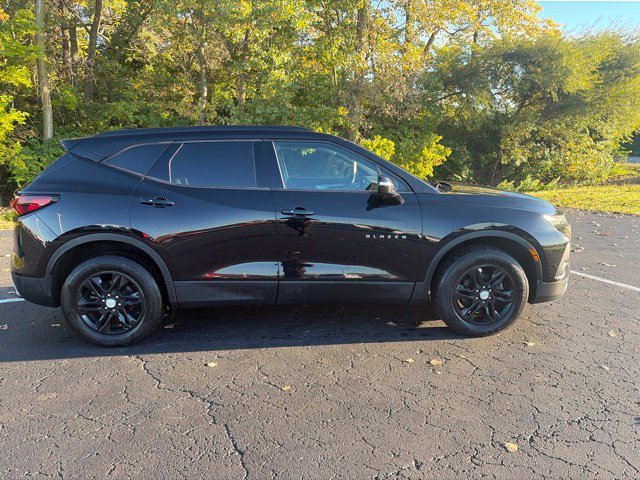 Used 2020 Black Chevrolet LT image 9