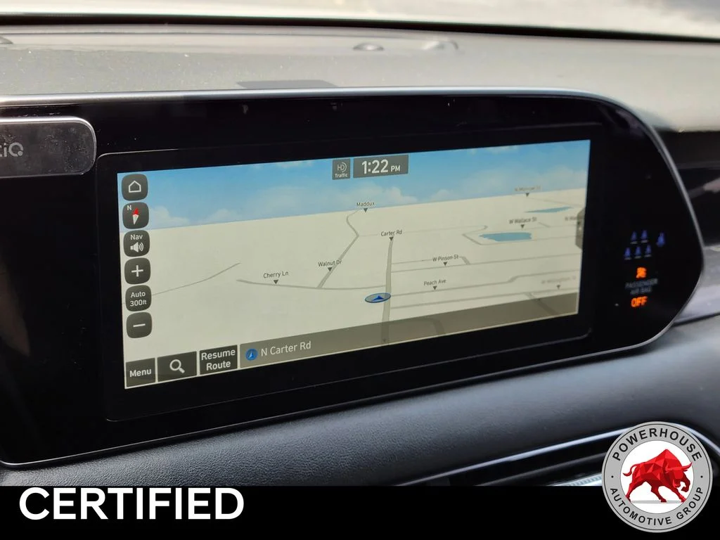 Used 2022 White Hyundai Calligraphy image 28