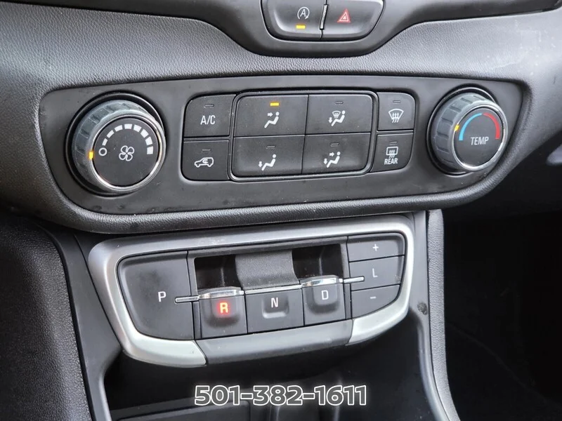 Used 2024 Summit White GMC FWD 4DR SLE image 23