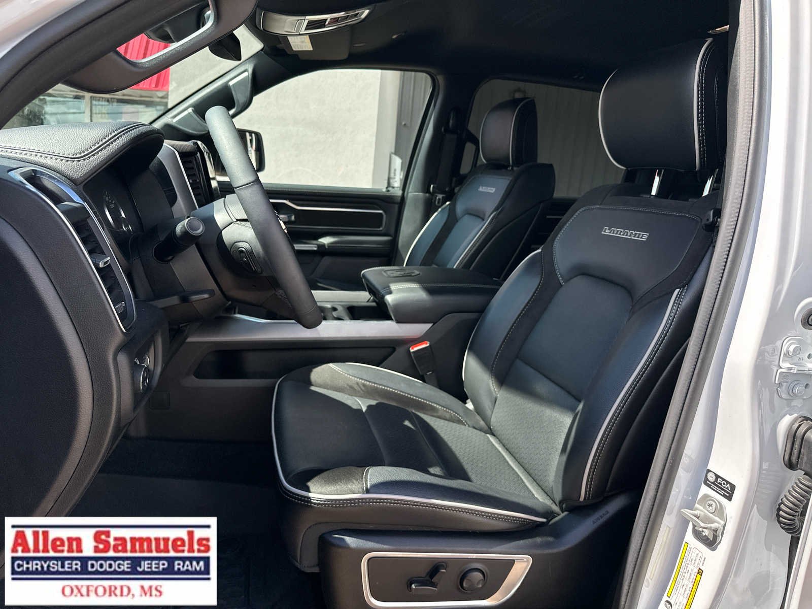 Used 2025 Bright White Clearcoat Ram Laramie image 11