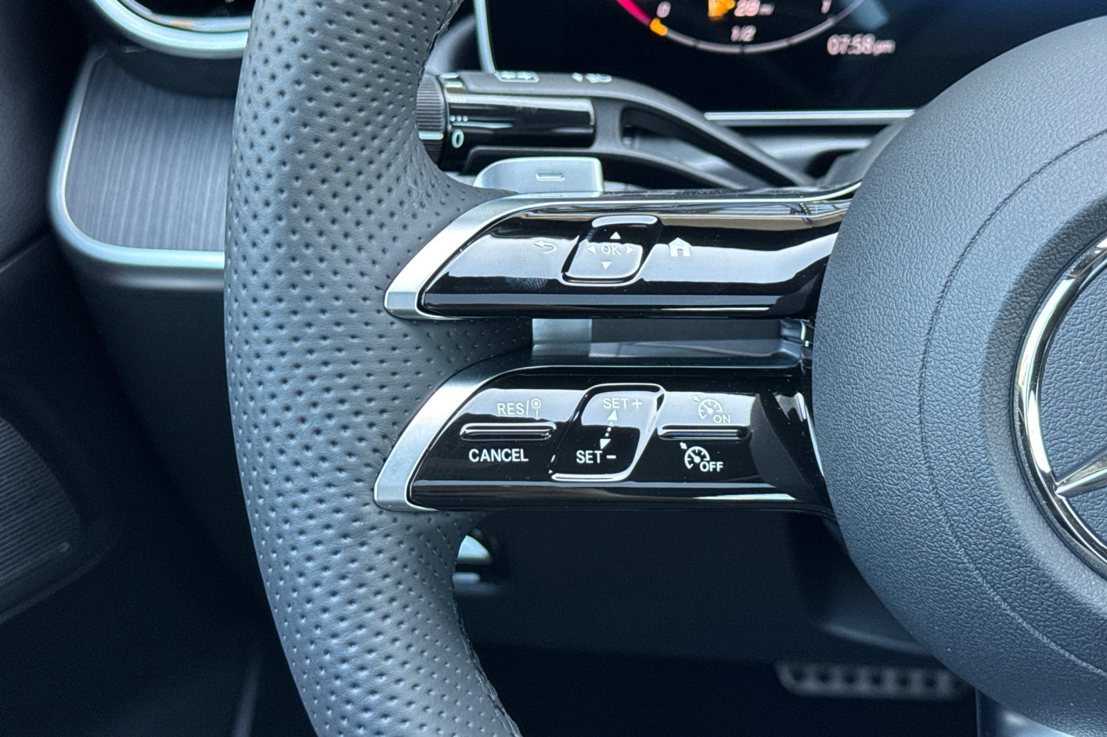 New 2026 Obsidian Black Metallic Mercedes-Benz C 300 image 28