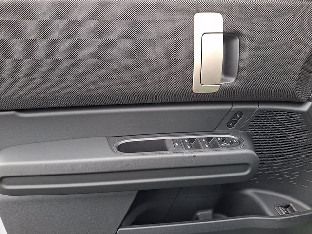 New 2027 Green MINI Iconic image 10