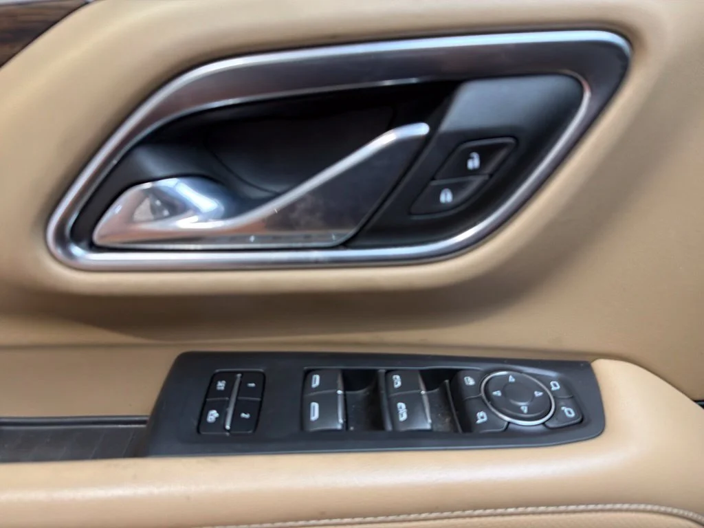 Used 2021 Midnight Blue Metallic Chevrolet Premier image 23