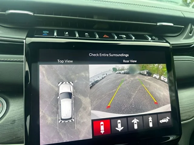 Used 2022 White Jeep 4xe image 20