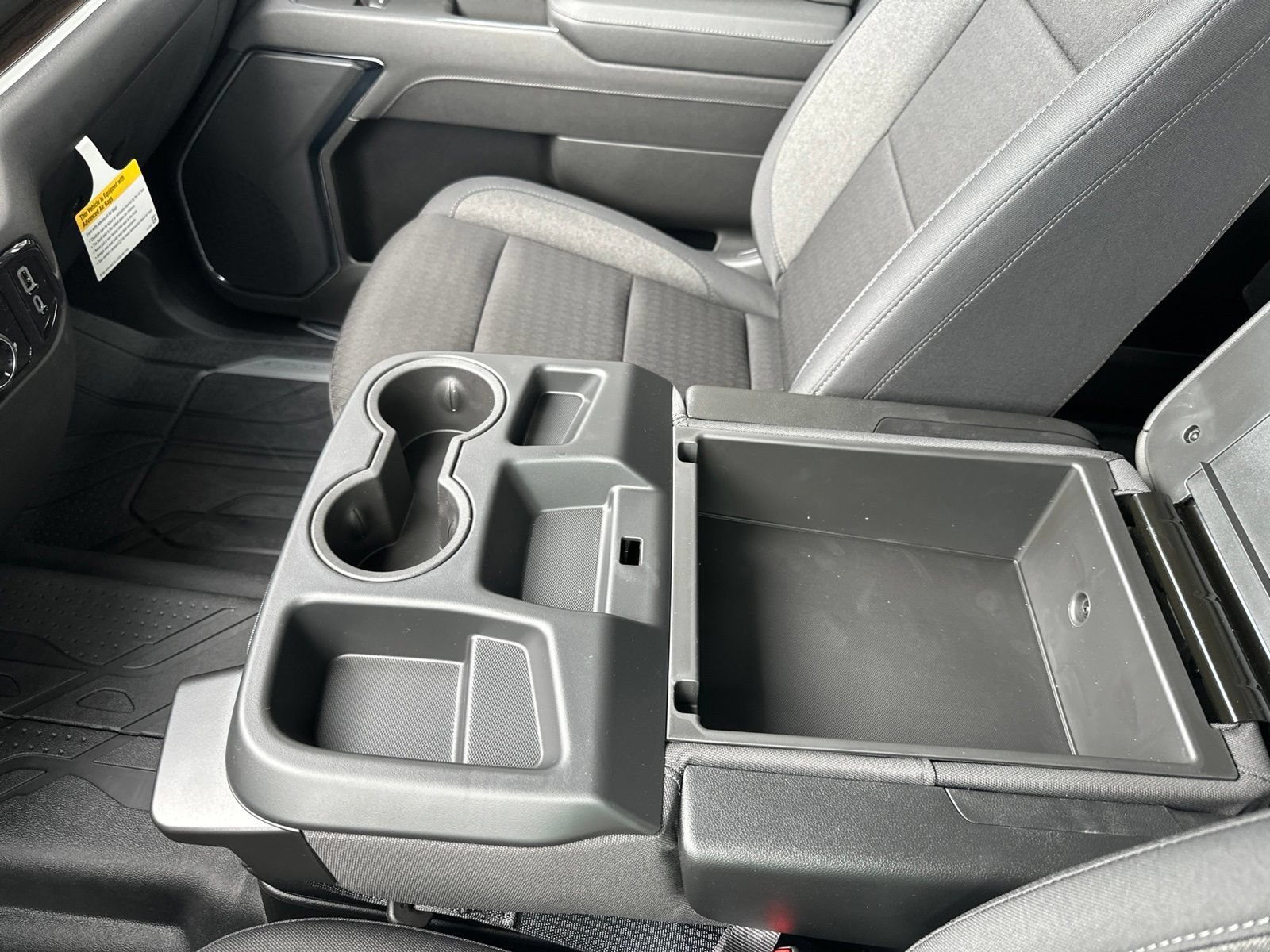 New 2026 Sterling Gray Metallic Chevrolet LT with 20in Grazen Wheels - Convenience Package - Trailering Package image 37