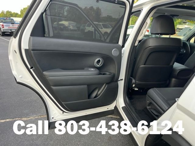 Used 2026 White Hyundai SEL Convenience image 9