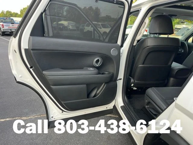 Used 2026 Pearl Hyundai SEL Convenience image 9