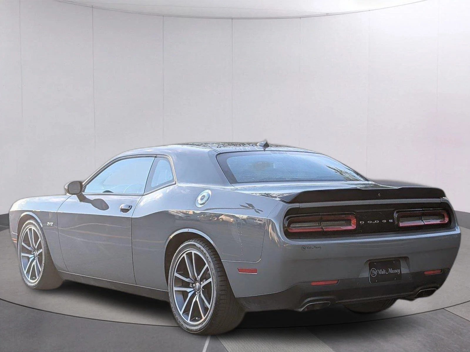 Used 2023 Destroyer Gray Clearcoat Dodge R/T image 3