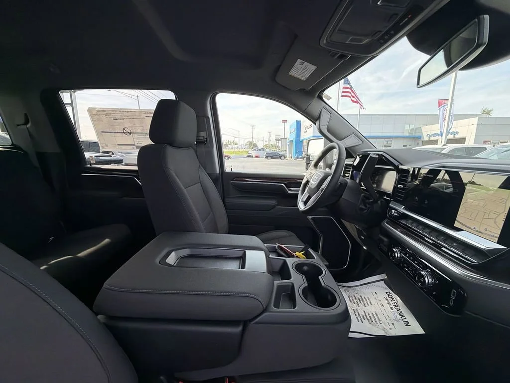 New 2026 Summit White GMC SLE DRW image 15