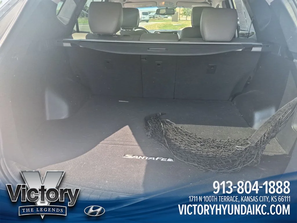 Used 2017 Silver Hyundai 2.4 Base image 21