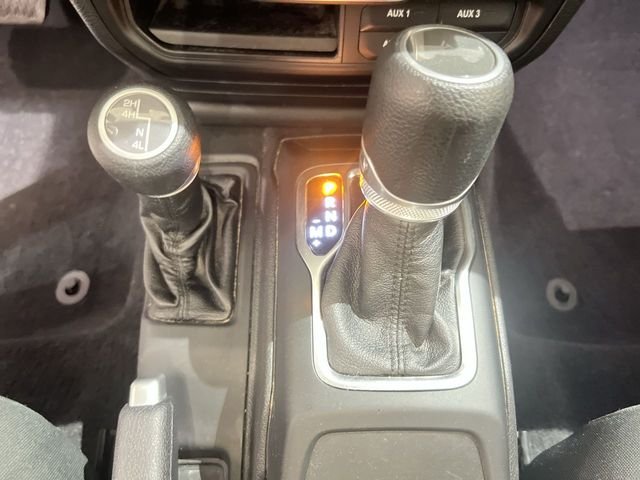 Used 2021 Gray Jeep Unlimited Sport image 14
