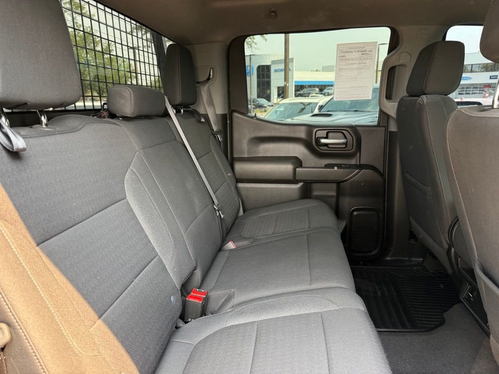 Used 2022 Black Chevrolet Custom image 15
