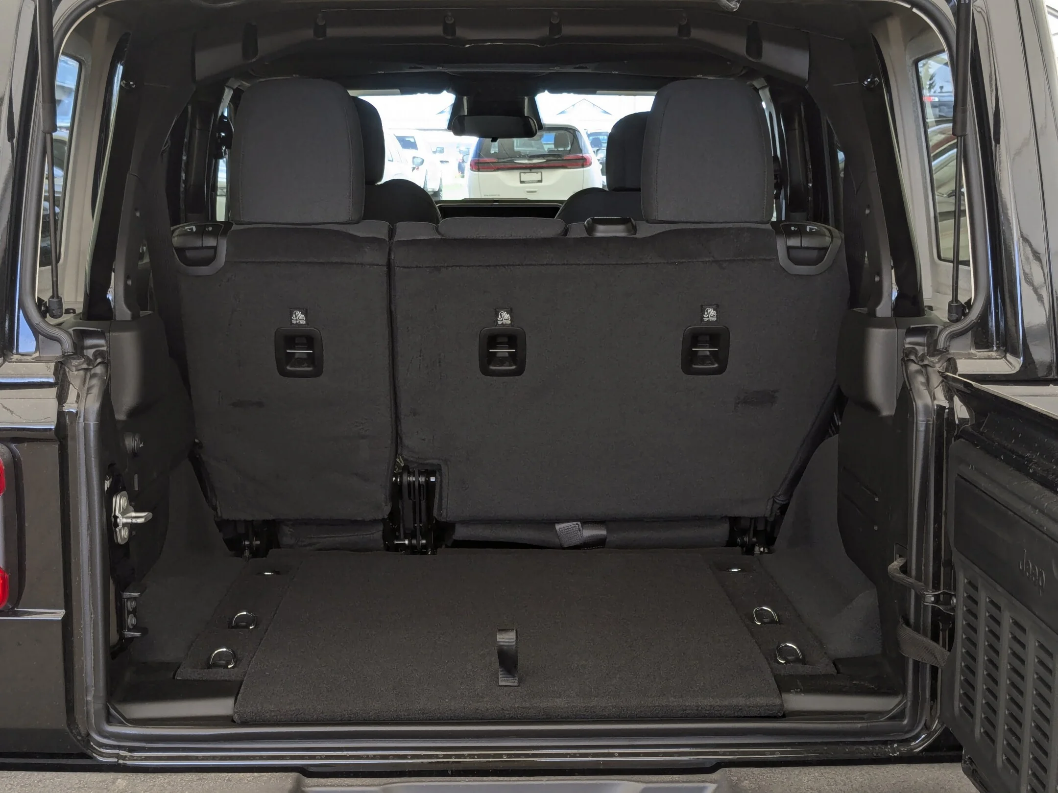 New 2026 Black Jeep Sahara - - Body-Color Hard Top - Side Steps - Remote Start - Adaptive Cruise & More! image 24