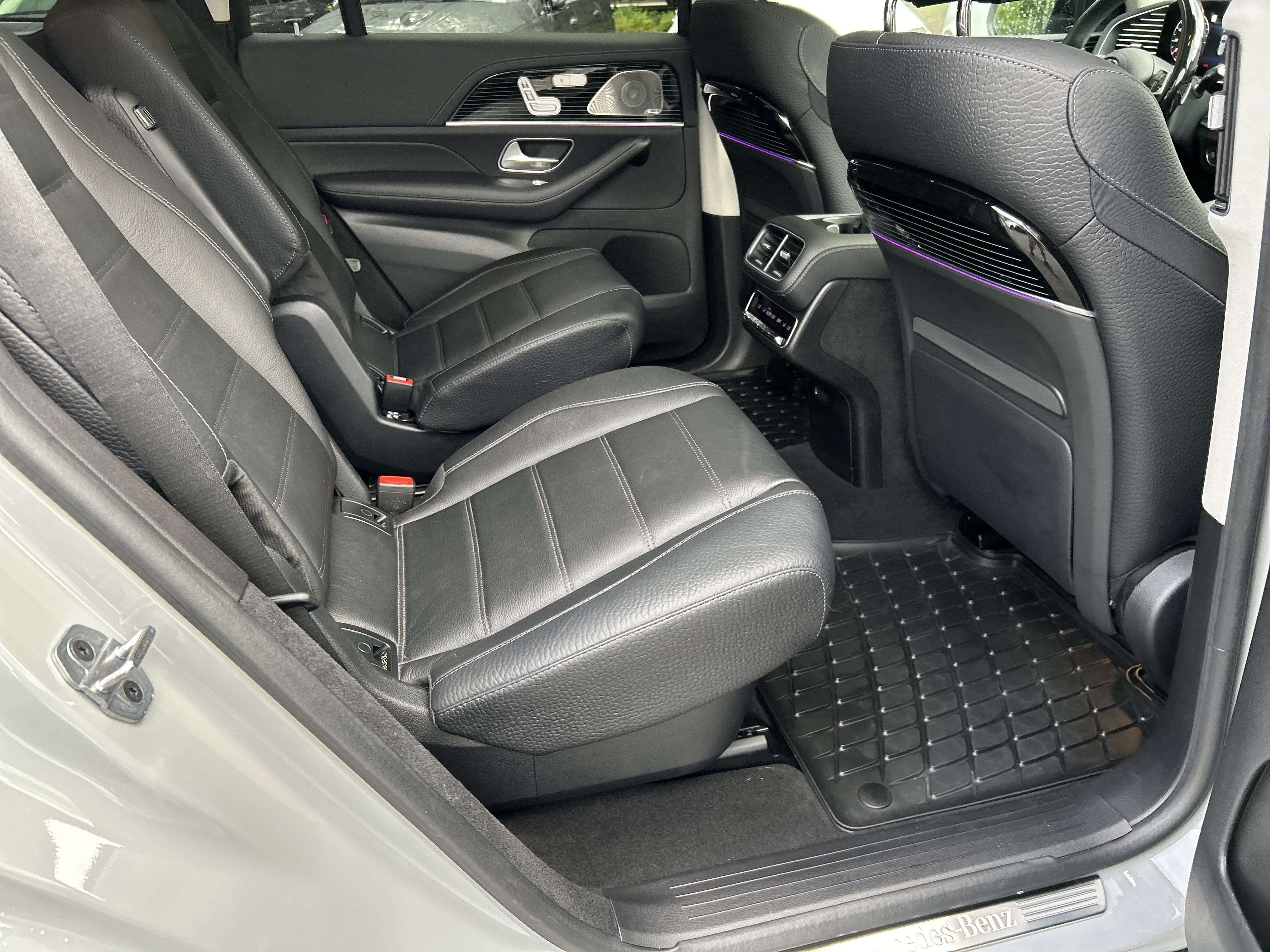 Certified Used 2024 MANUFAKTUR Alpine Grey Mercedes-Benz GLS 580 4MATIC® SUV image 48