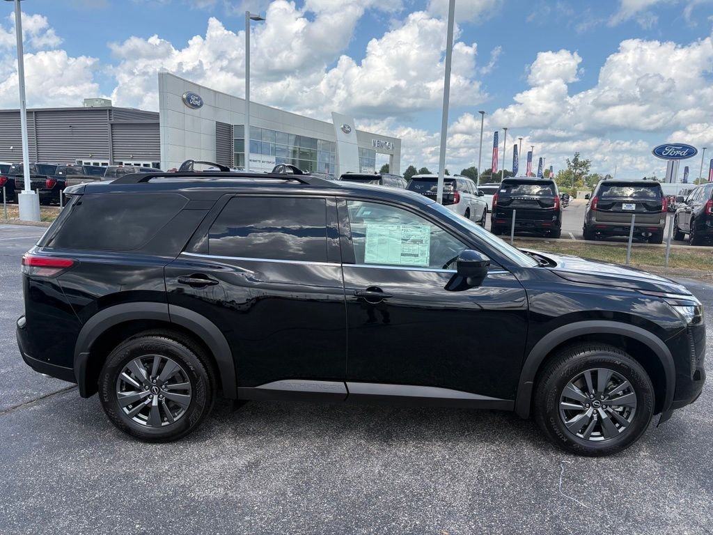 New 2026 Super Black Nissan SV image 3