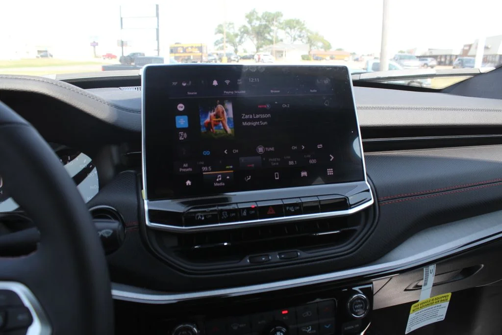 2026 Jeep Compass Trailhawk - Photo 16