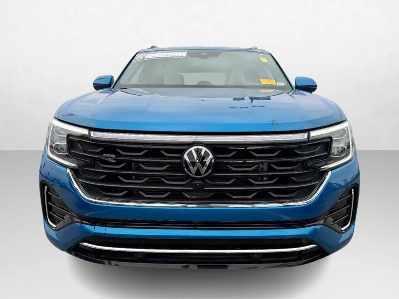 Used 2025 Mountain Lake Blue Metallic Volkswagen 2.0T SEL Premium R-Line 4MOTION image 2