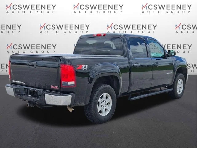 Used 2013 Black GMC SLE image 5