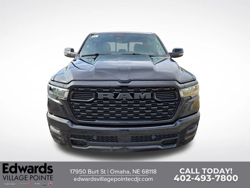 New 2026 Diamond Black Crystal Pearl-Coat Exterior Paint RAM Big Horn/Lone Star image 8