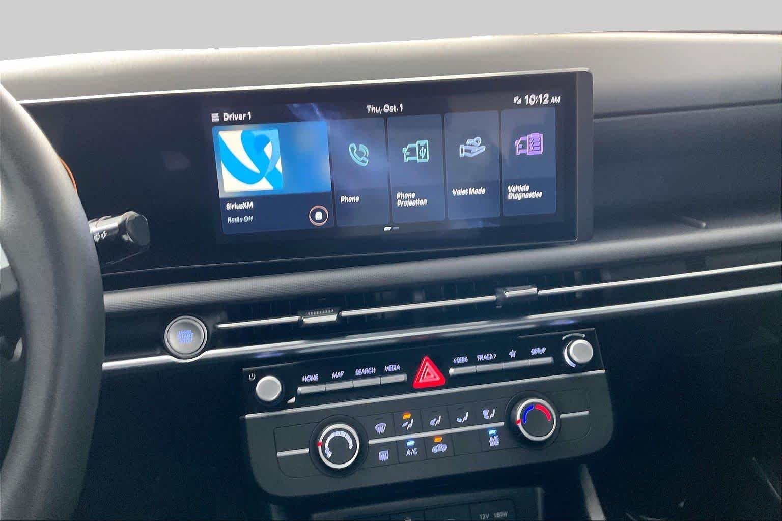 2025 Hyundai Santa Cruz SE - Photo 7
