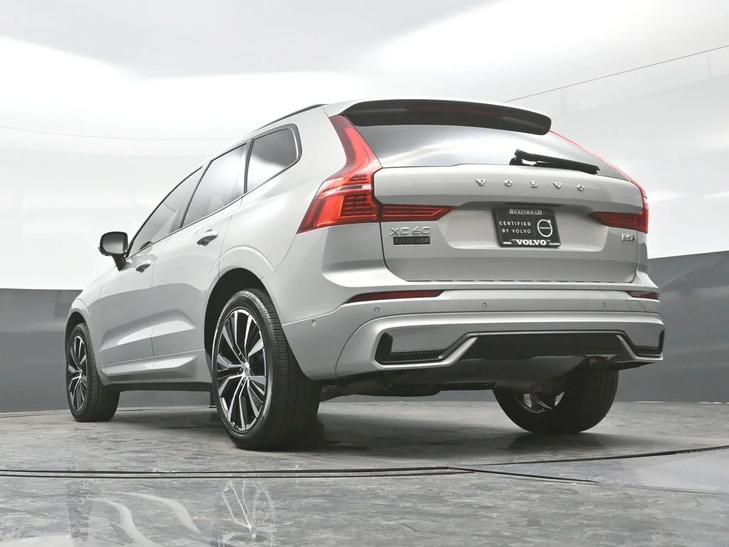 Certified Used 2023 Silver Dawn Volvo Plus image 22