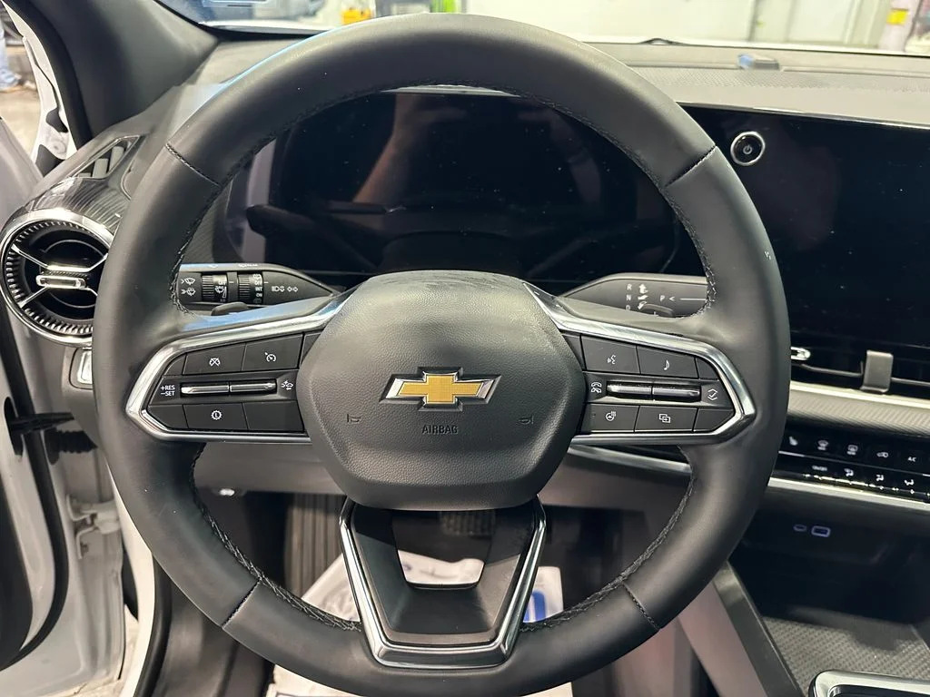 Used 2026 White Chevrolet LT image 16