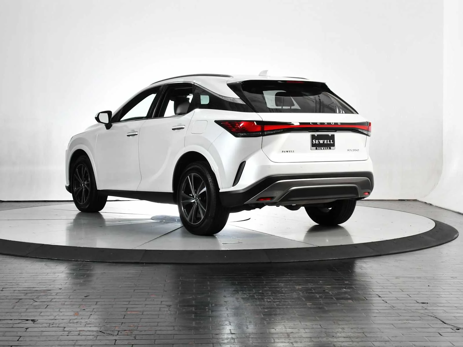 Certified Used 2025 EMINENT WHITE PEARL Lexus Premium image 4
