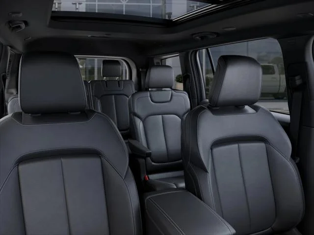 New 2026 Bright White Clear-Coat Exterior Paint Jeep Limited image 52