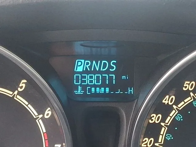 Used 2016 White Ford SE image 18