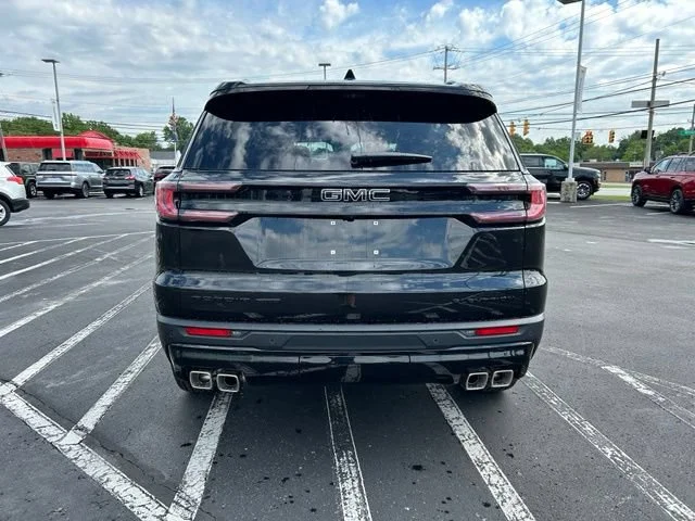 2026 GMC Acadia Elevation - Photo 7