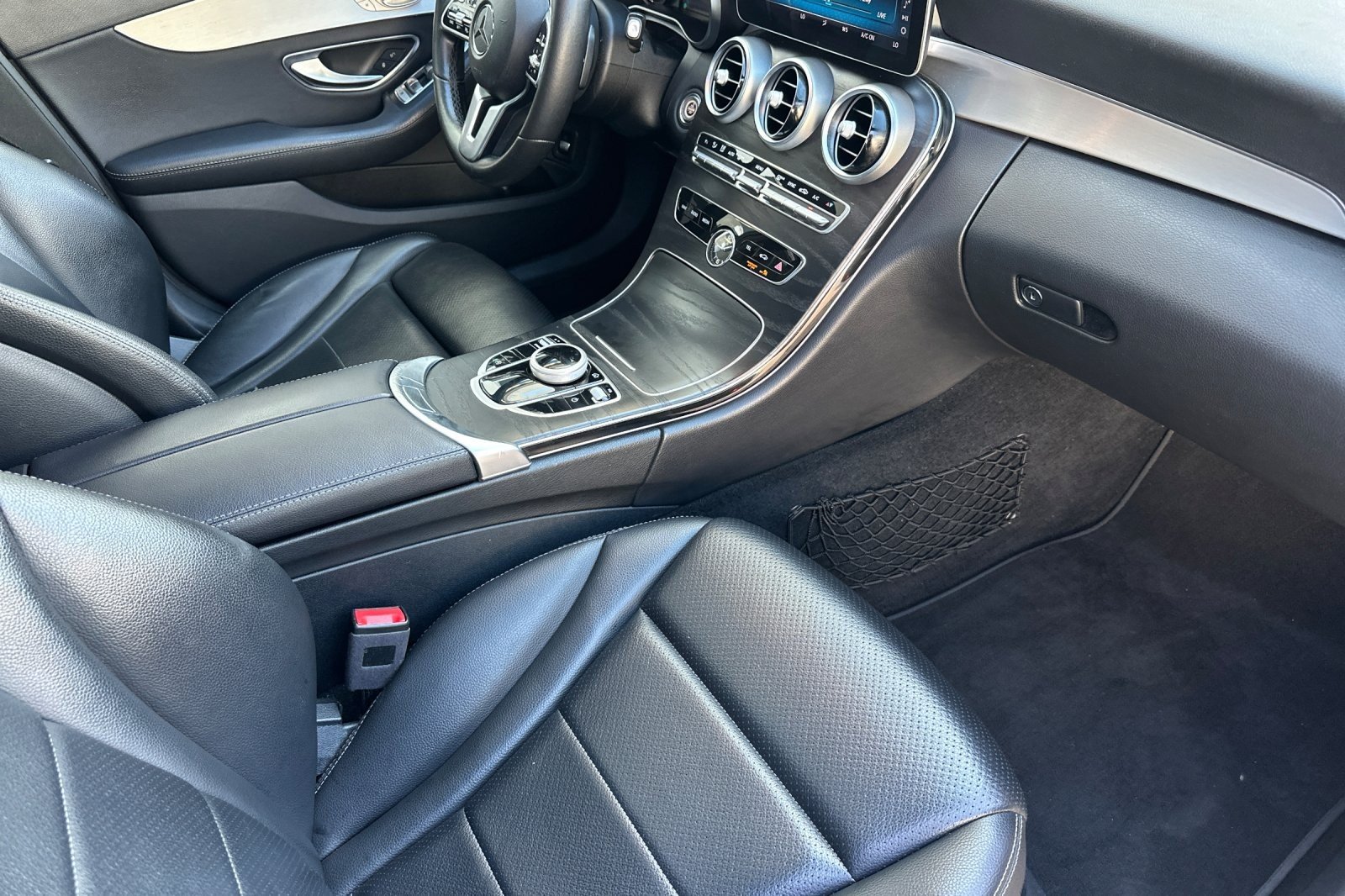 Used 2019 WHITE Mercedes-Benz C 300 image 14