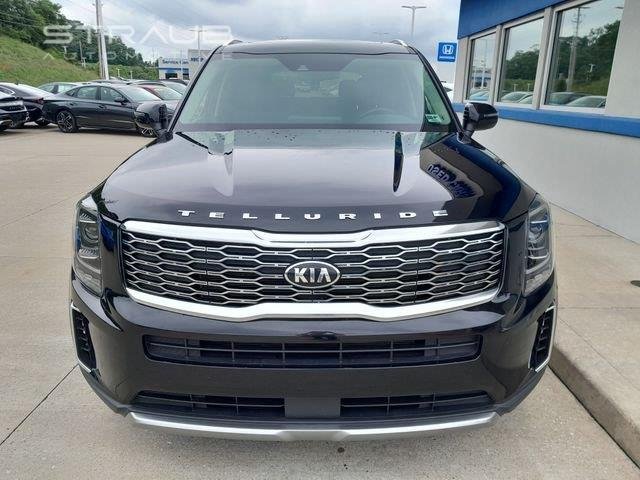 Used 2020 Ebony Black Kia EX image 4