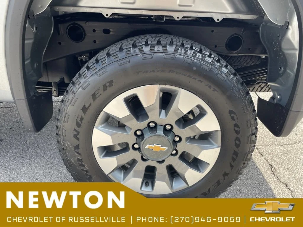 2026 Chevrolet Silverado 2500 HD Custom - Photo 43